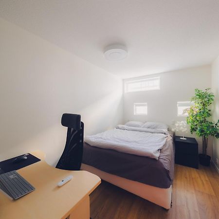Smart Luxury - Private Gym, Hot Tub & Sauna Keflavík Dış mekan fotoğraf