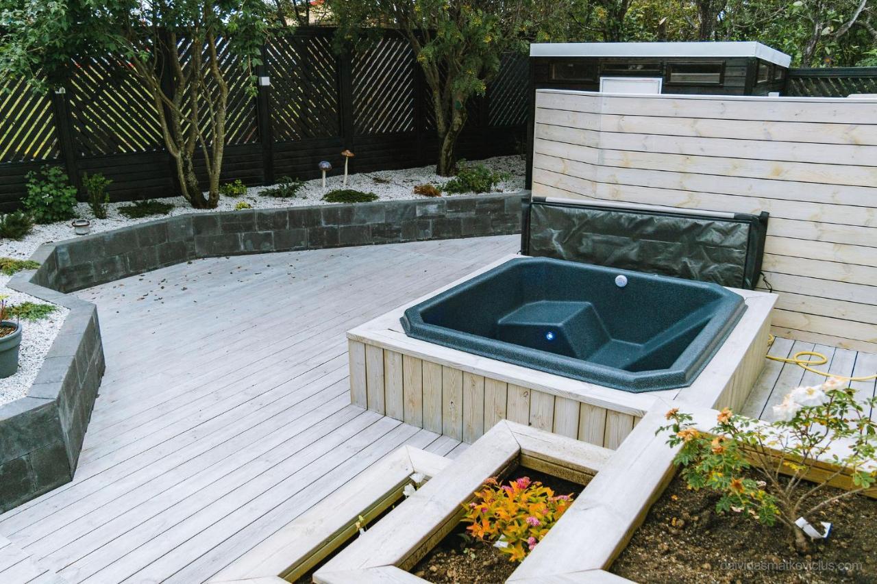 Smart Luxury - Private Gym, Hot Tub & Sauna Keflavík Dış mekan fotoğraf