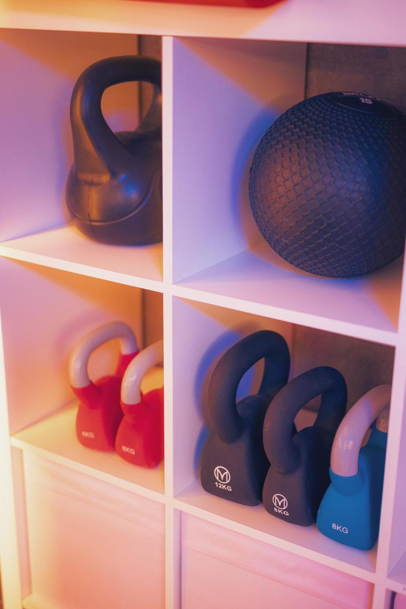 Smart Luxury - Private Gym, Hot Tub & Sauna Keflavík Dış mekan fotoğraf